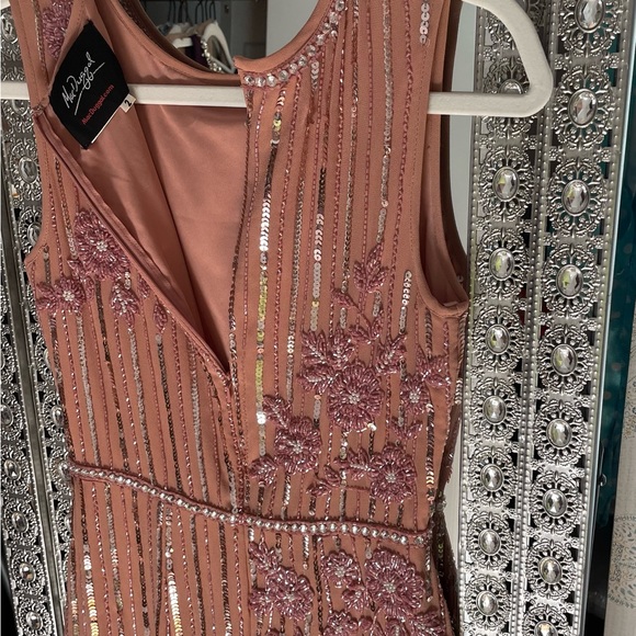 Midi gown - Picture 2 of 6